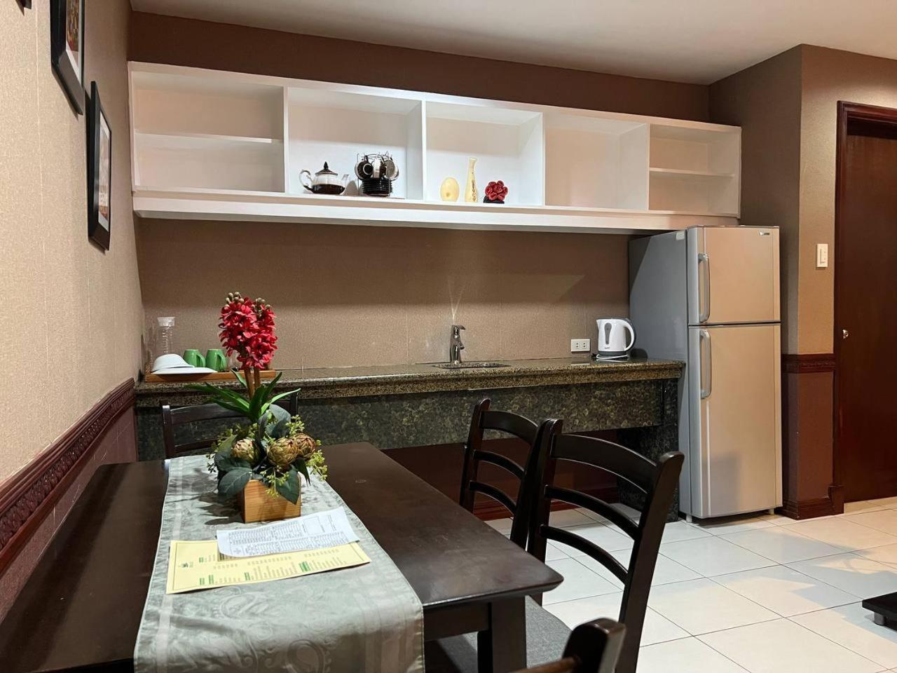 אולונגפו Subic Residencias מראה חיצוני תמונה