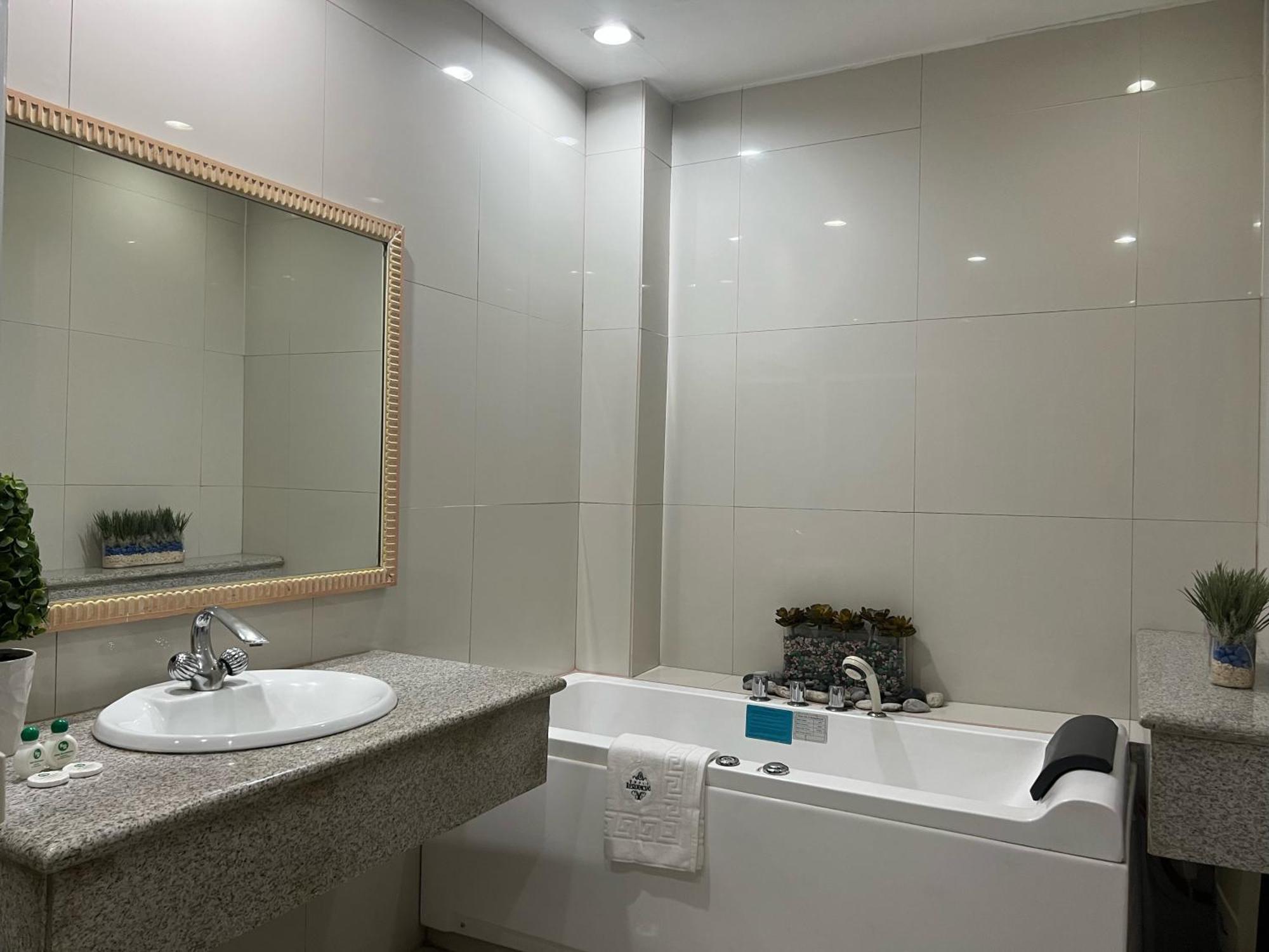 אולונגפו Subic Residencias מראה חיצוני תמונה